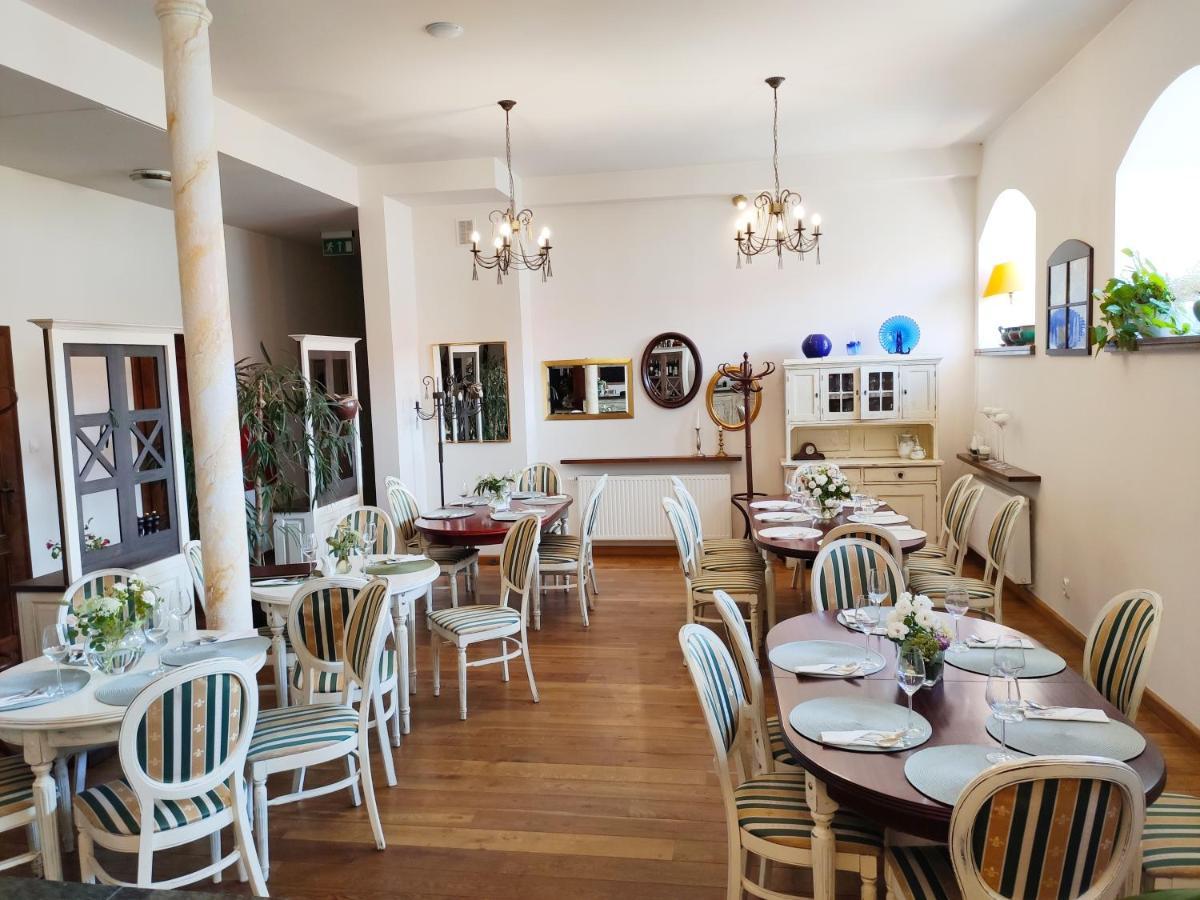 Hotel Sandro Silver & Spichlerz Antoniny Leszno  Εξωτερικό φωτογραφία