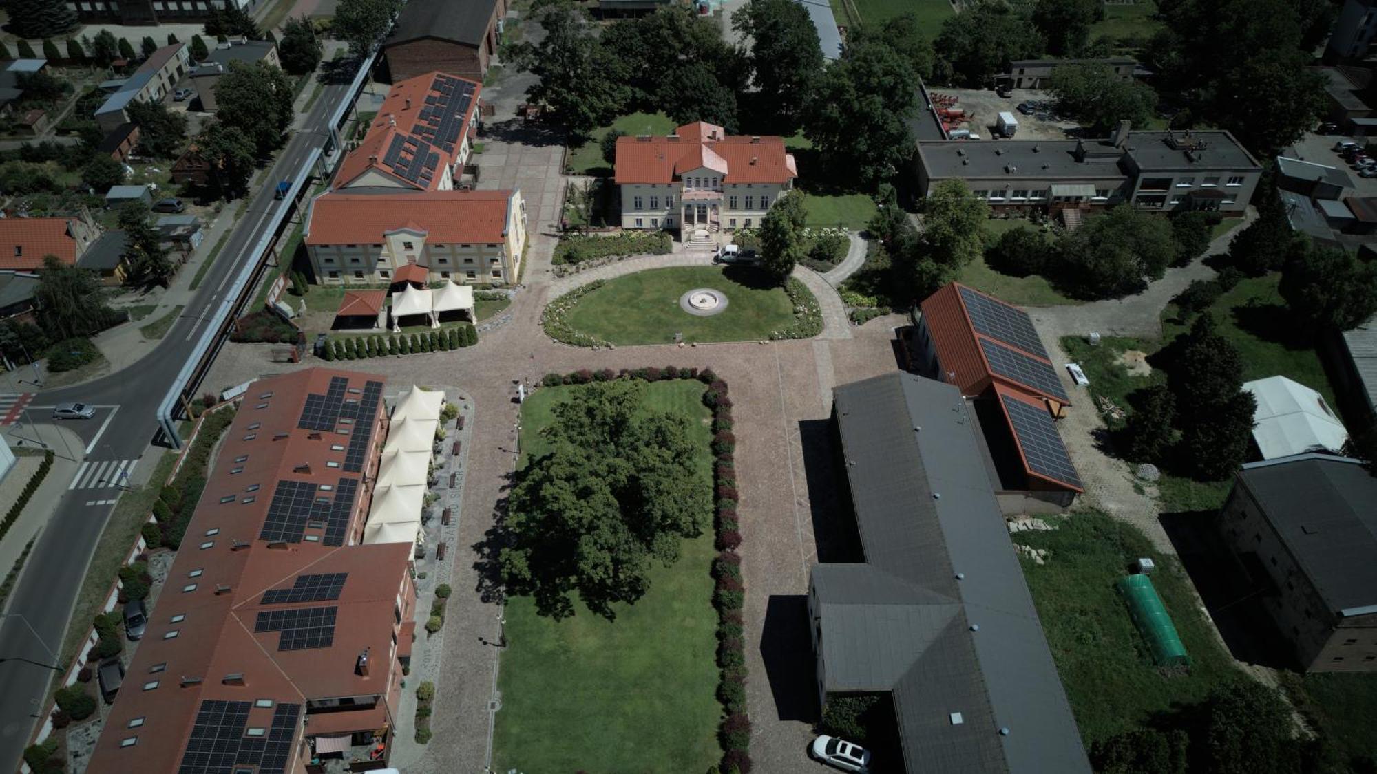 Hotel Sandro Silver & Spichlerz Antoniny Leszno  Εξωτερικό φωτογραφία