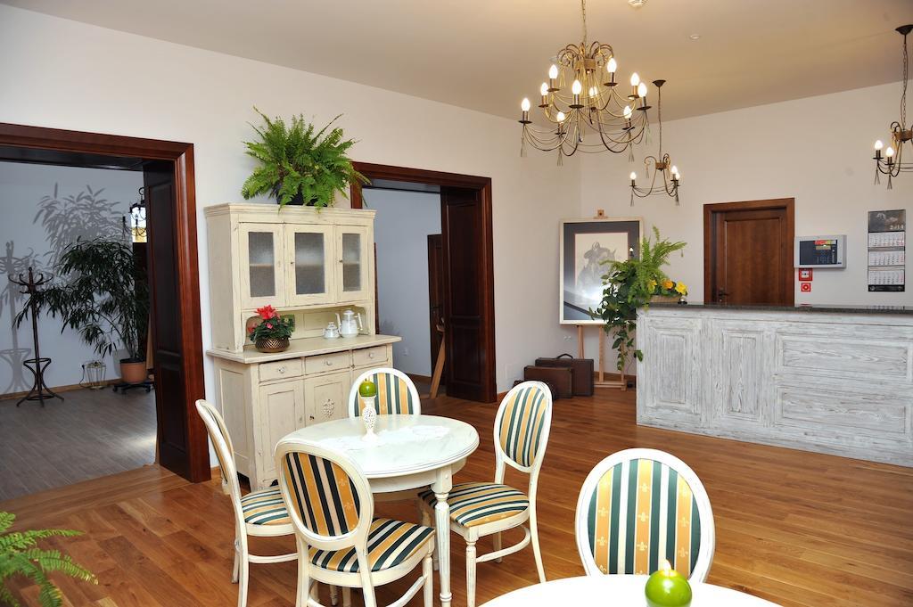 Hotel Sandro Silver & Spichlerz Antoniny Leszno  Εξωτερικό φωτογραφία