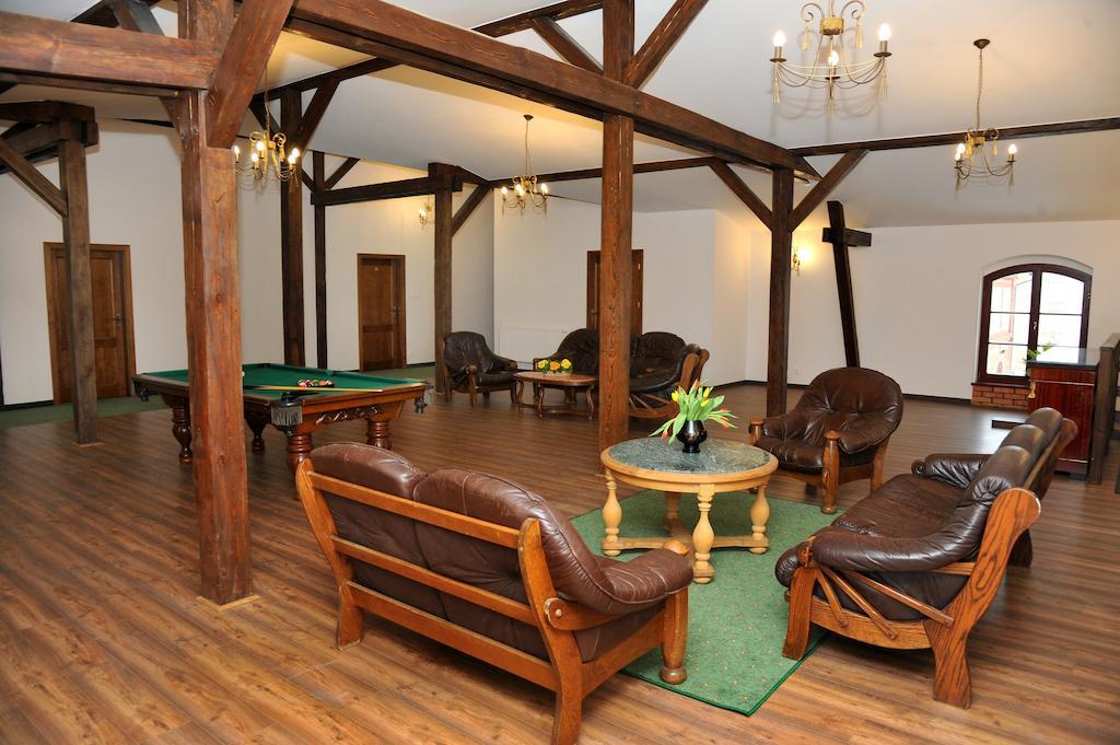 Hotel Sandro Silver & Spichlerz Antoniny Leszno  Εξωτερικό φωτογραφία